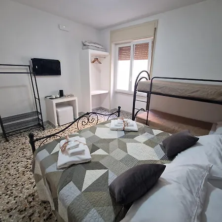 住宿加早餐酒店 Amas 加利波利